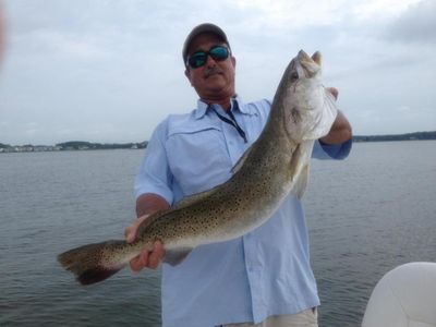 Larry Allen - 7-9 Speck on 4lb GEN - 30 in long
